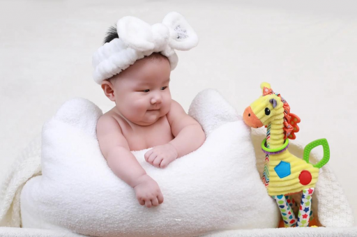 滕州宝宝几个月翻身 滕州宝宝几个月翻身